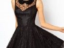 Vestito in pizzo nero con gonna a pieghe per Capodanno 2013