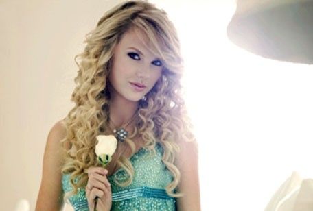 Taylor Swift per Elizabeth Arden