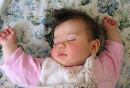 Come addormentare un neonato, qualche consiglio
