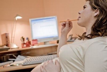 Congedo maternità, novità e agevolazioni per le mamme lavoratrici