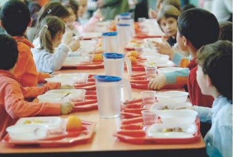 Alimentazione bambini:menù vegetariano nelle mense scolastiche