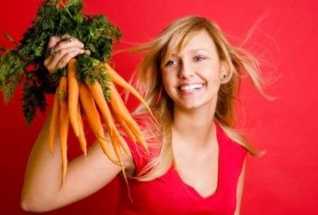 Dieta delle carote, per dimagrire e abbronzarsi