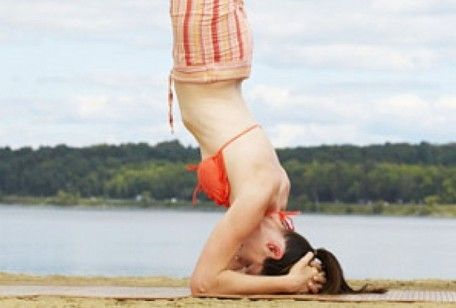 Sirshasana i benefici dello yoga sulla testa