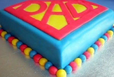 Torta Superman per la festa del papà, la ricetta