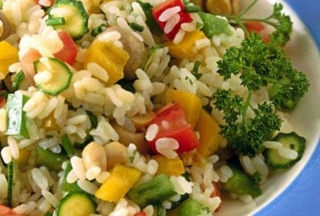 Insalata di riso con verdure