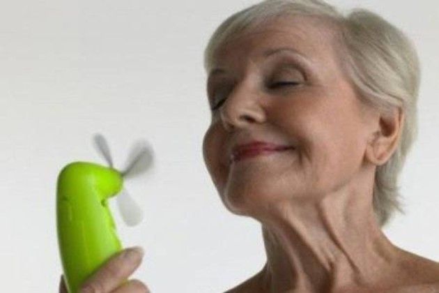 Vampate di calore in menopausa, sintomi e rimedi