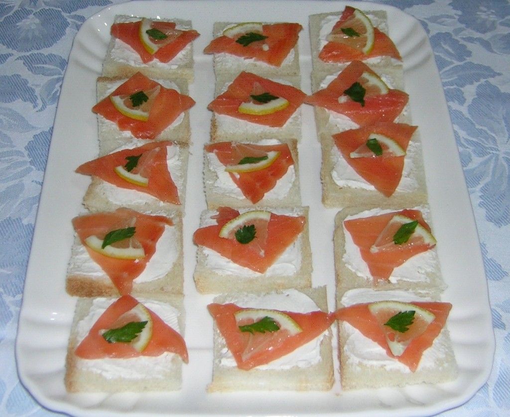 tartine-salmone-asparagi