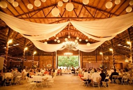white-barn-wedding-decorations