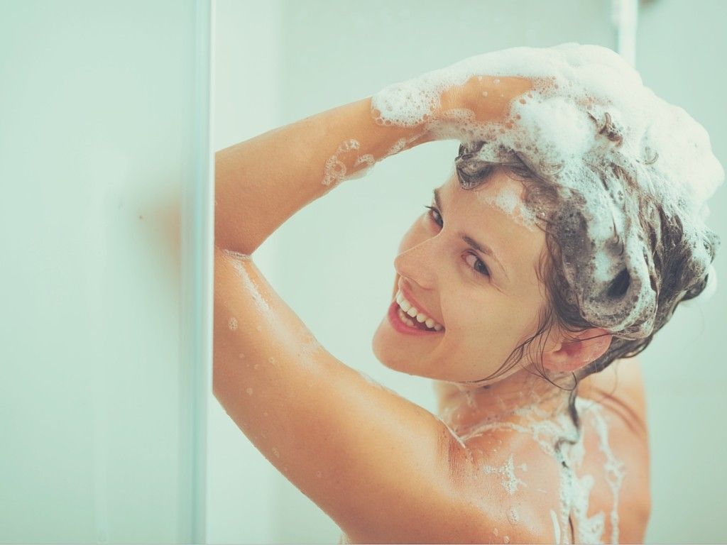come scegliere lo shampoo giusto per i propri capelli