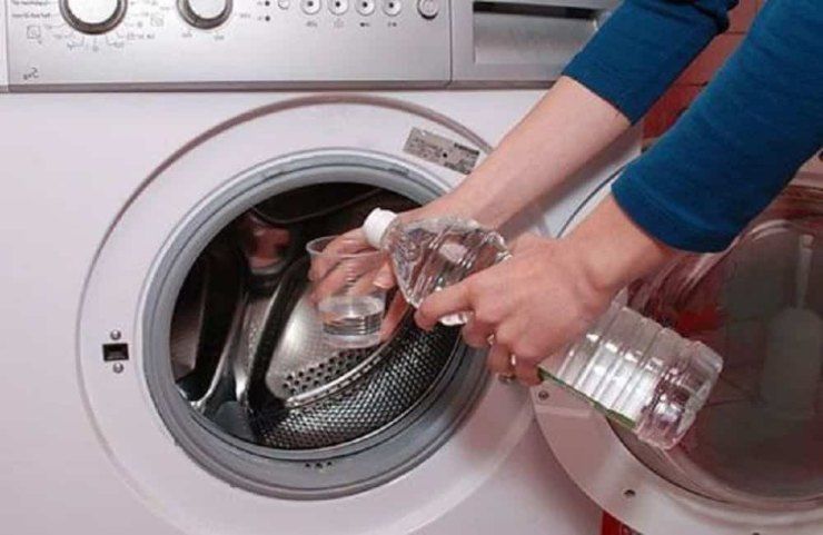 lavatrice pulizia aceto 